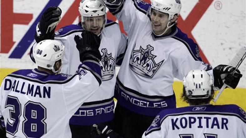 Hokejisti Los Angelesa so se poigrali s Chicagom.