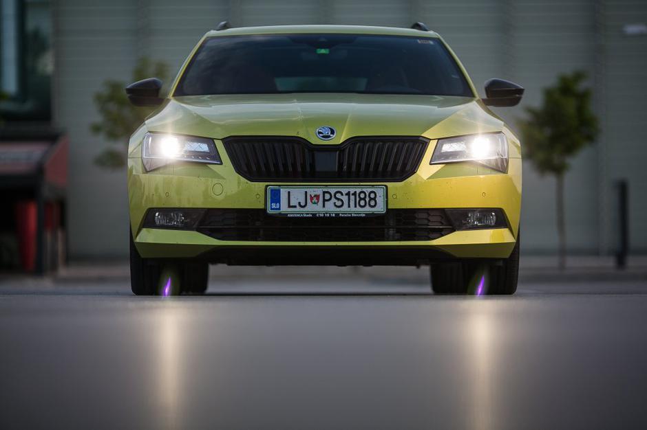 Škoda superb sportline | Avtor: Saša Despot