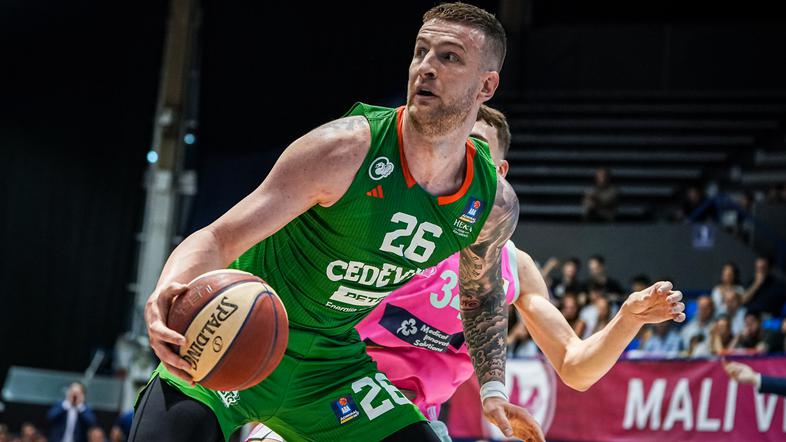 Mega : Cedevita Olimpija