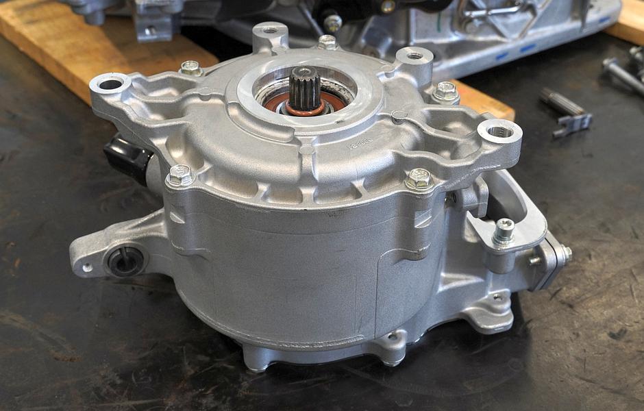 Renault hibridni menjalnik Mirna Peč | Avtor: Matija_Janežič