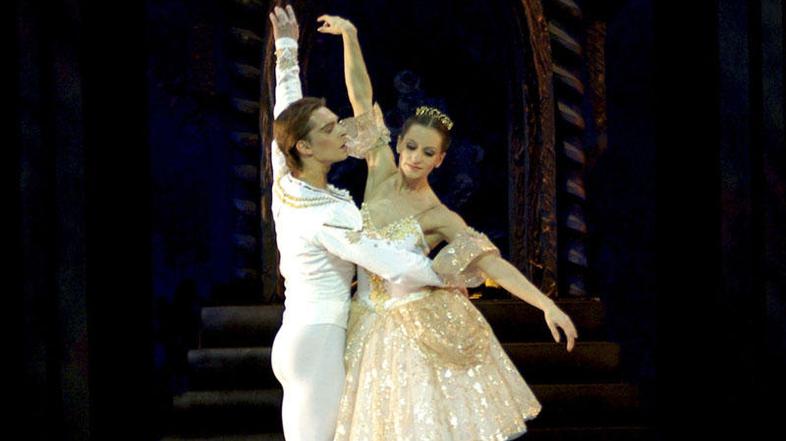 Pepelka, vendar v operni izvedbi. (Foto: Zurnal24)