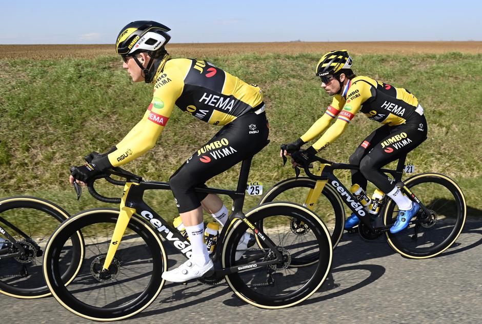 Primož Roglič Pariz - Nica | Avtor: Reševalni pas/Twitter