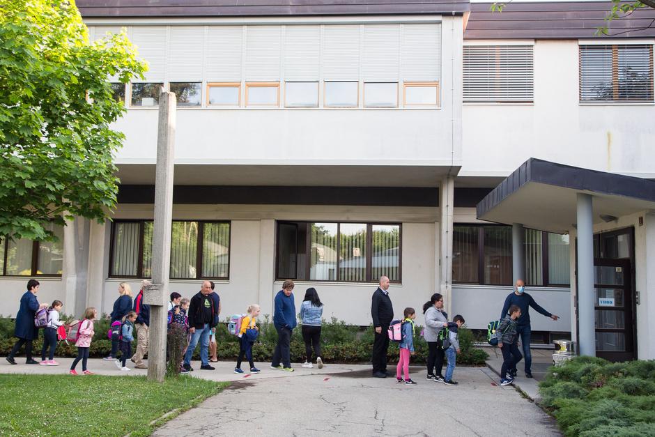 osnovna šola Kranj učenci šola koronavirus | Avtor: Profimedia