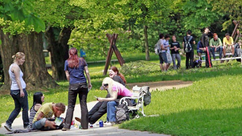 Medtem ko celjski mestni park ob koncih tedna zasedajo Celjani, ga bodo naslednj