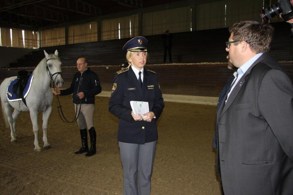 Lipicanca policiji | Avtor: policija.si