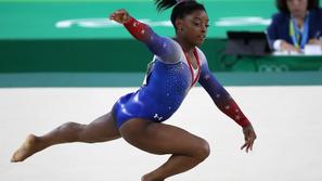 simone biles