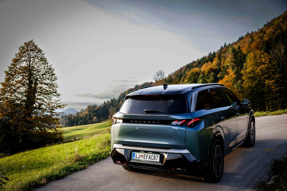 Peugeot 5008 AWD | Avtor: Saša Despot