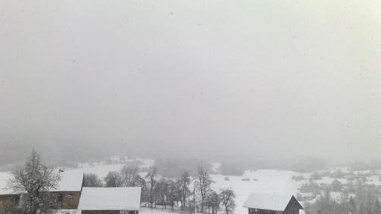 Sneženje je večinoma pojenjalo.