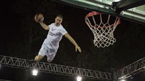 Dunking Devils rekord zabijanje