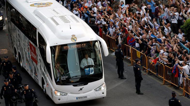 Real Madrid avtobus