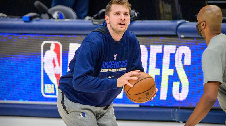 Luka Dončić ogrevanje Mavs