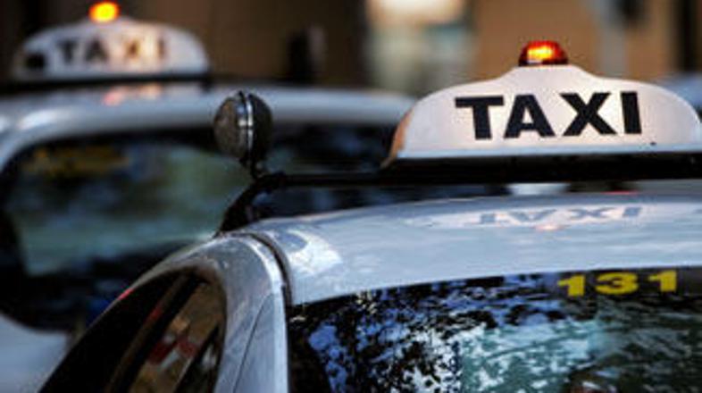 Michael Schumacher je vozniku taksija polepšal dan.