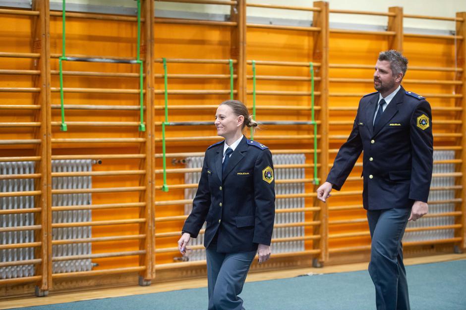 Nina Križ in Tine Robin sta prejela policijsko medaljo za hrabrost | Avtor: Anže Petkovšek