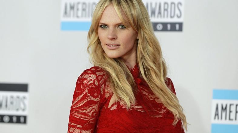 Anne Vyalitsyna