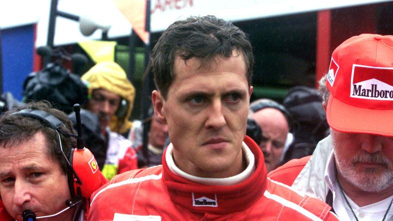 Schumacher je bil besen kot ris in se je takoj po trčenju napotil v Coulthardovo