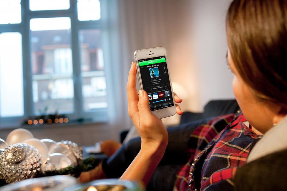 Aplikacija na telefonu | Avtor: EPA