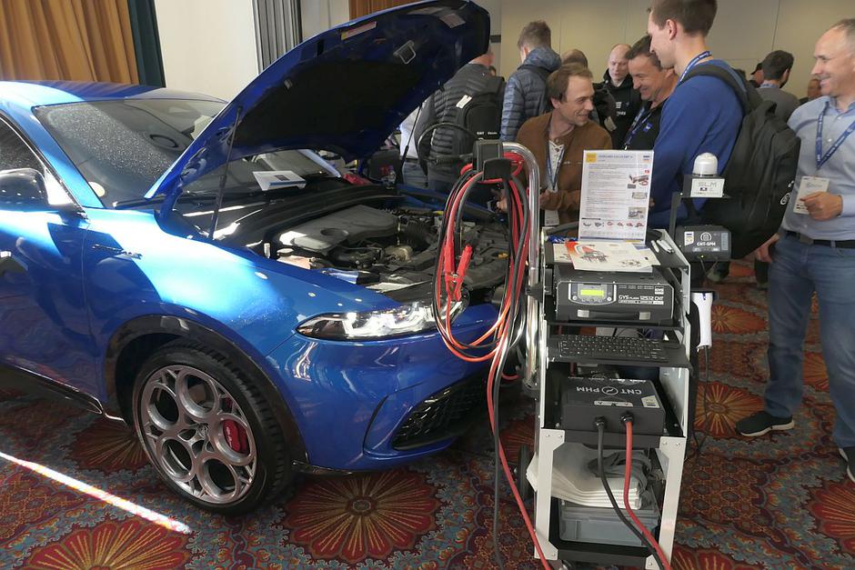 polnilnik akumulatorja, polnilec akumulatorja, GYS | Avtor: Matija_Janežič