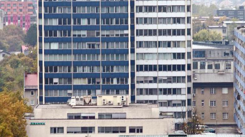 Od nadzornega sveta Petrola, ki mu predseduje Tomaž Kuntarič, KD Skladi zahtevaj