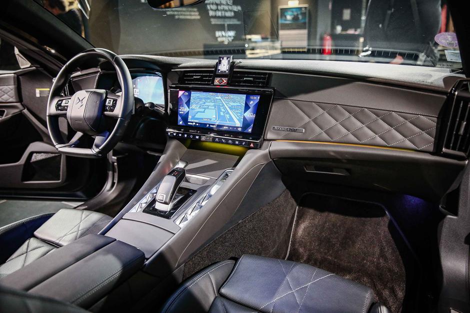 predstavitev DS 9 | Avtor: Saša Despot