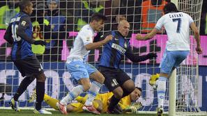 Cavani Handanović Cambiasso Juan Jesus Maggio Inter Milan Napoli Serie A Italija