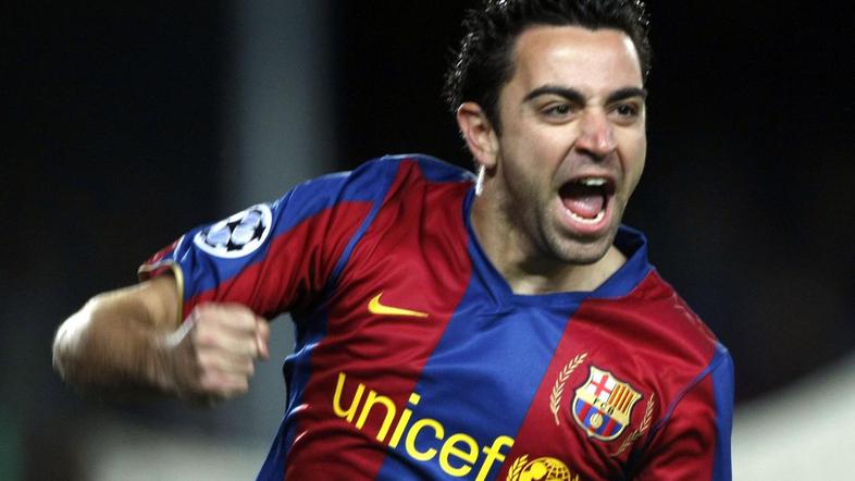Xavi bo igro Barcelone vodil še šest sezon. V klubu ostaja tudi Pedro. (Foto: Re