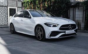 Mercedes-Benz C-Razred C300d - AMG - Digital - Memory - Panorama