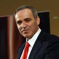 Zasedanje t. i. alternativnega parlamenta je najnovejši poskus Kasparova, da zdr