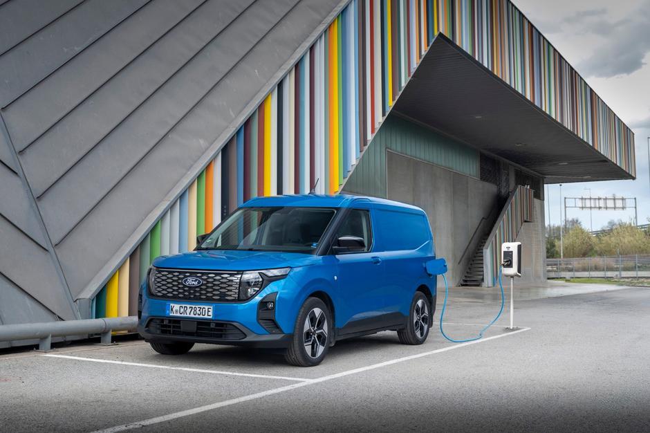 ford e-transit courier 2026 | Avtor: Ford