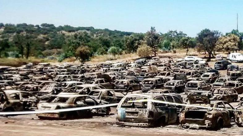 Ogenj na parkirišču