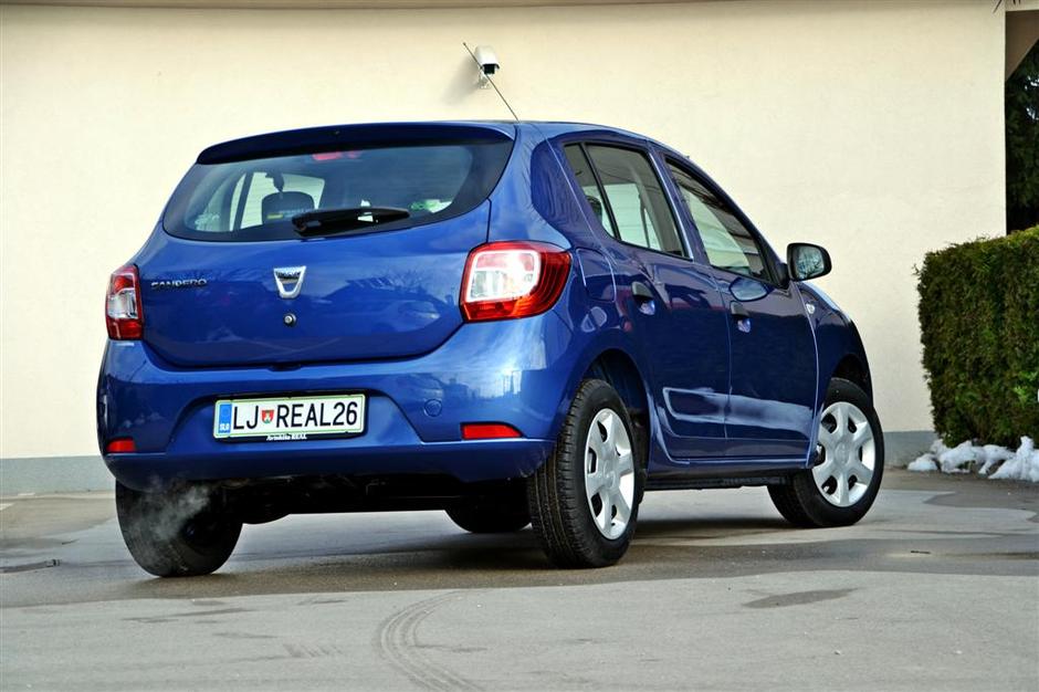 Dacia sandero | Avtor: Gregor Prebil