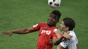 ezekiel henty lokomotiva