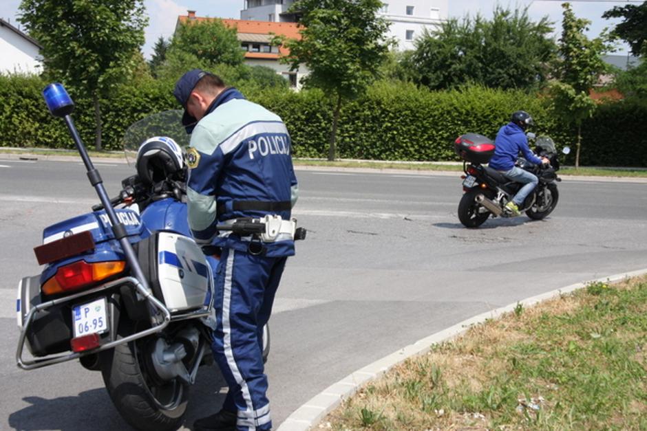 Policijski nadzor motorja | Avtor: Žurnal24 main