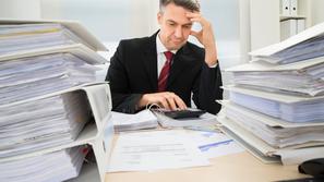 kupi papirnate dokumentacije