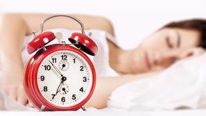 ženska, spanje, ura, budilka