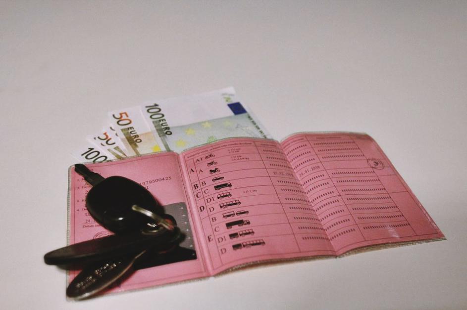 Vozniško dovoljenje