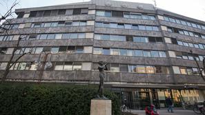 Novice: Informativni program RTV Slovenija zapušča še en znan obraz