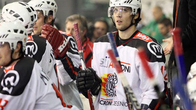 Hokejisti Jesenic so še četrtič letos ugnali madžarsko Albo