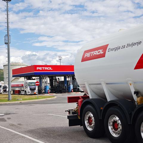Petrol, Terminal Sermin