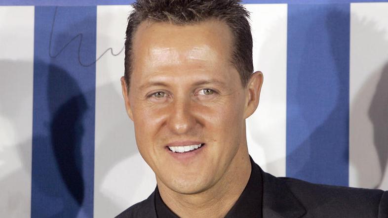 Michael Schumacher se vrača v formulo 1. (Foto: EPA)
