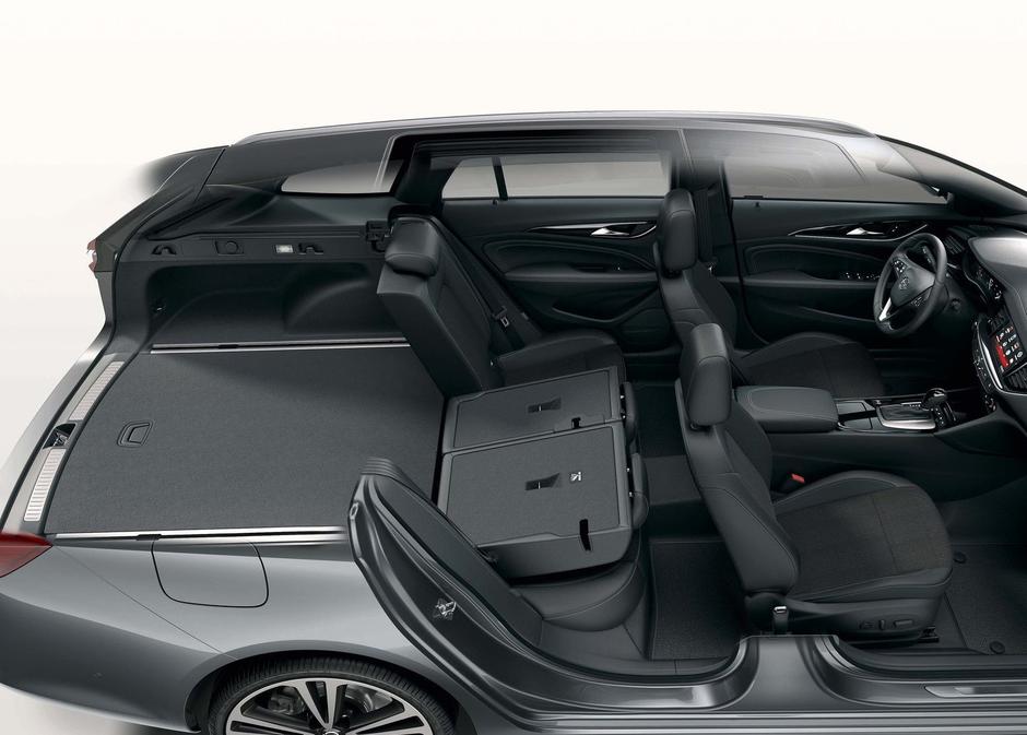 Prenovljena opel insignia | Avtor: Opel