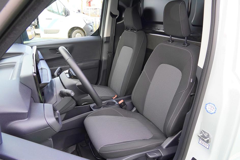 ford e-transit courier