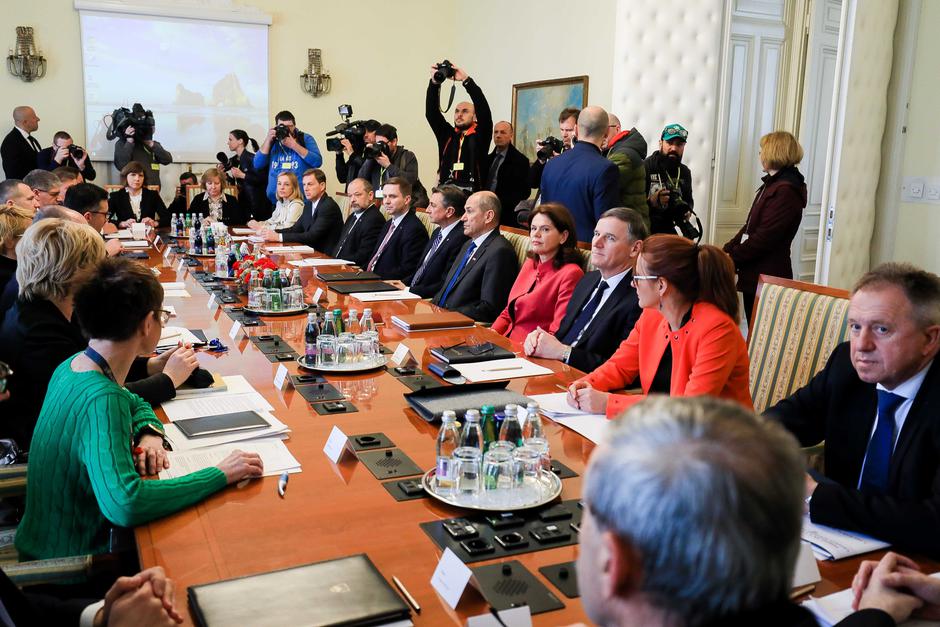 seja sveta za nacionalno varnost | Avtor: Saša Despot