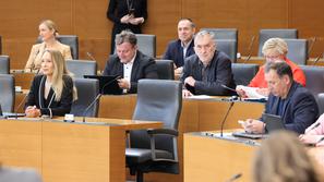 poslanska skupina SD izredna seja