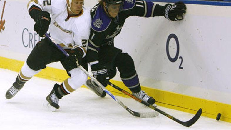 Anže Kopitar se je na gostovanju v Kanadi veselil zmage.