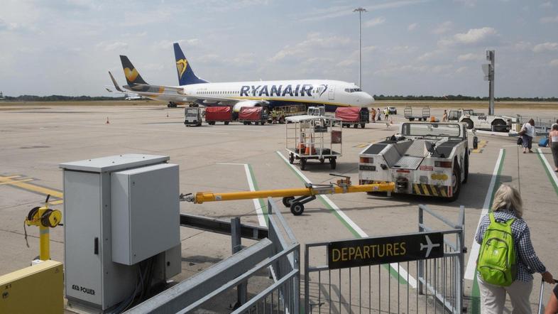 Ryanair letalo letališče