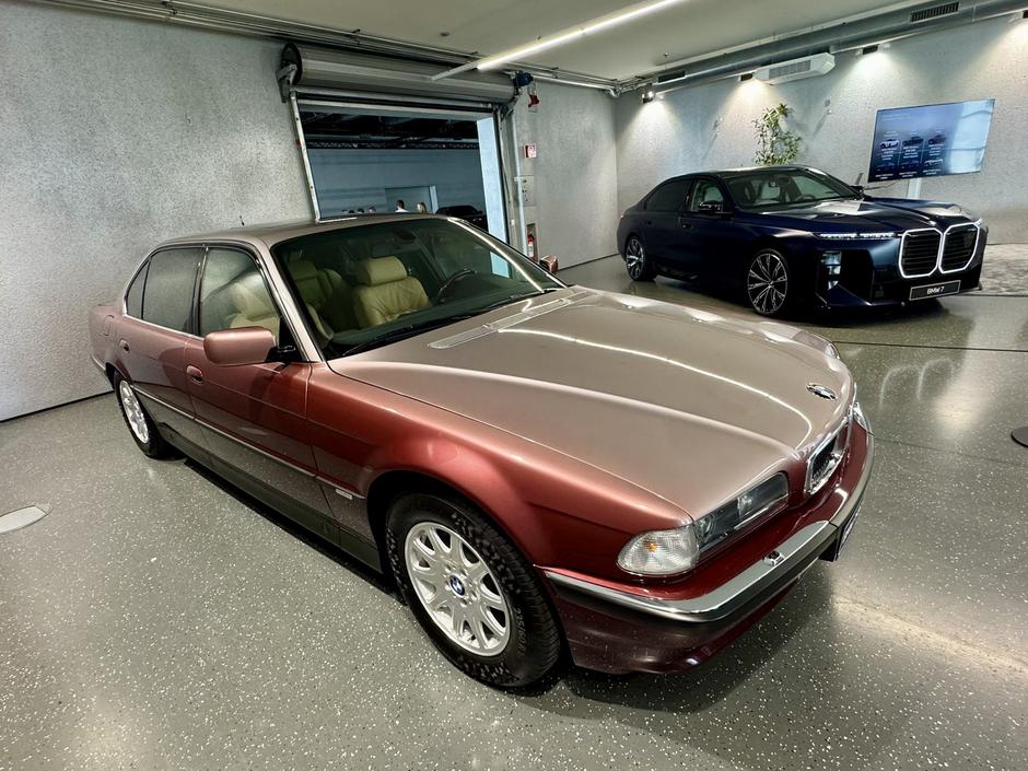 BMW serija 7 | Avtor: Andrej Leban