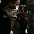 Bo Diddley velja za pionirja rock 'n' roll glasbe.