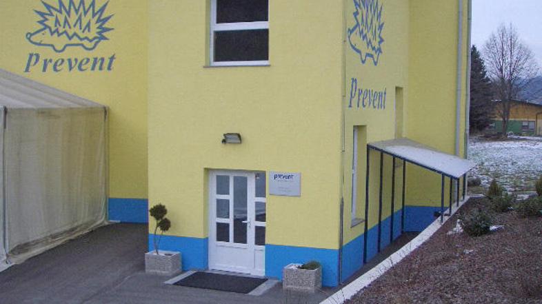 V podjetju Prevent Pur iz Pameč, v katerem izdelujejo polnila za avtomobilske se