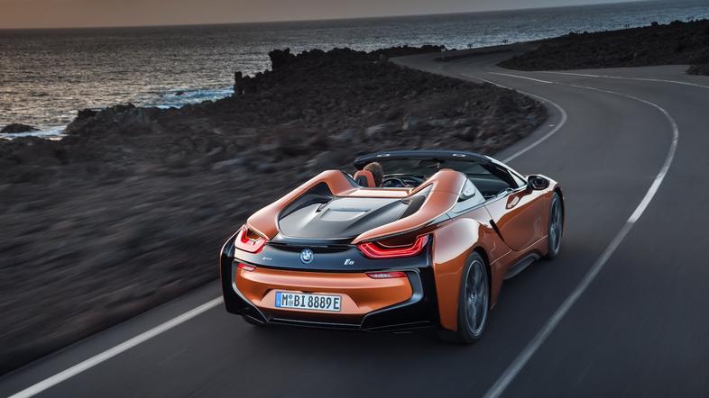 BMW i8 roadster