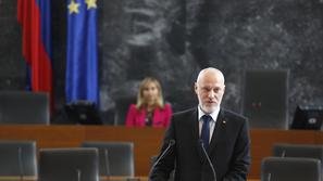 Glasovanje o mandatarju